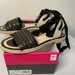 Vince Camuto Kiman Espadrilles Sandals Size 7.5 NWT!